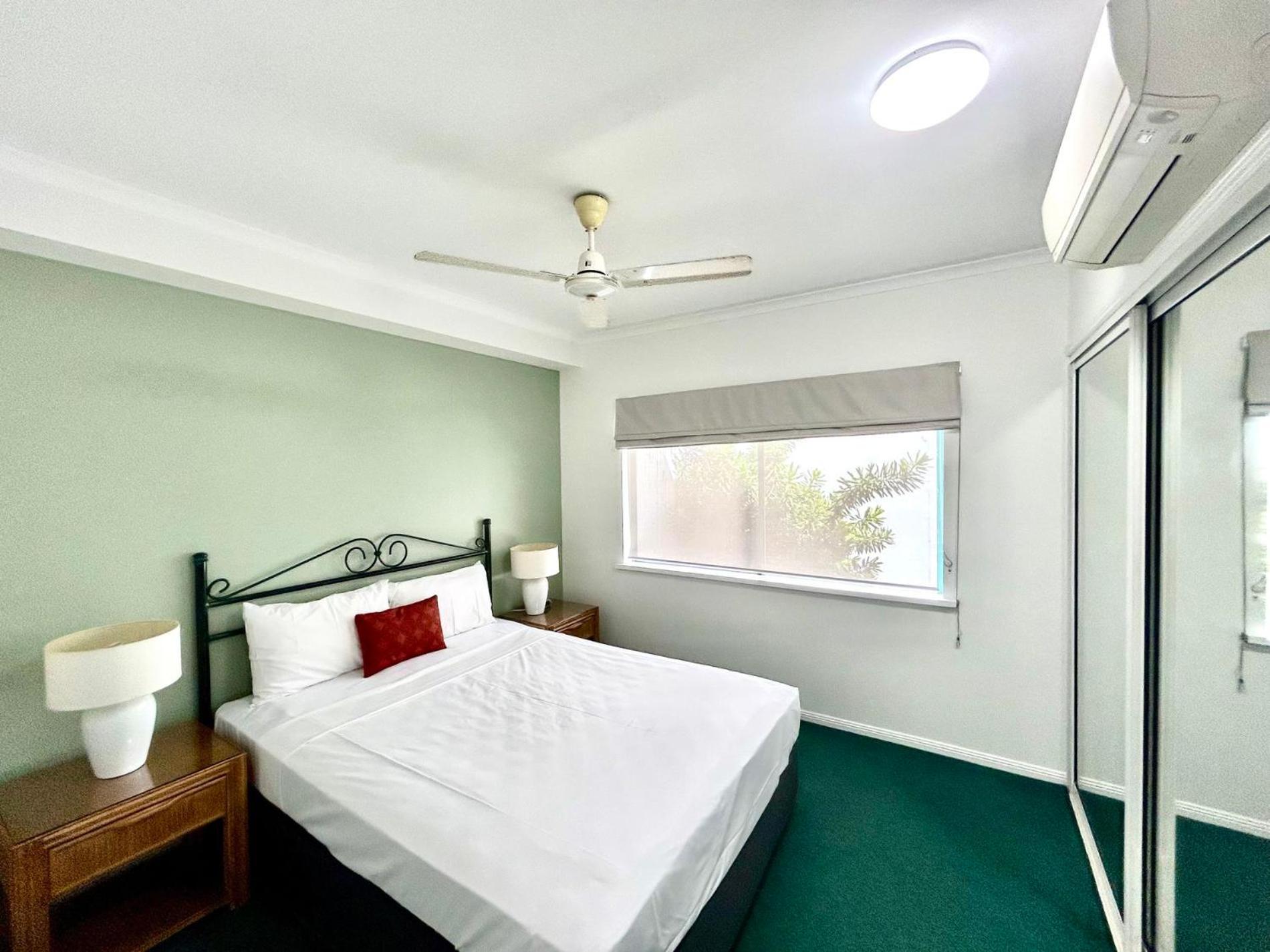 Mid Luxury Aparthotel 4*